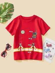 年輕男孩休閒短袖t恤,卡通消防員制服印花,夏季透氣且時尚