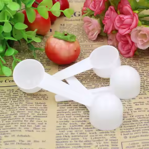 5pcs/set 10ml 5g Reusable Food Grade Spoon Plastic Measuring Scoop PP Measure Spoon Milk Coffee Teas