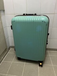 薄荷綠色行李箱（約27吋）