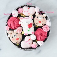 Amazing Mom 7 pieces macaron set | Halal Certified