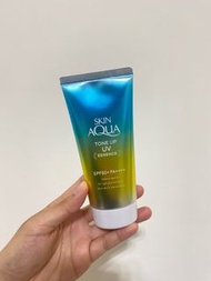 日本 樂敦 SKIN AQUA 潤色防曬飾底凝露 透明感UV SPF50+PA++++