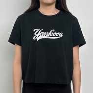 MLB YANKEES SIGNATURE WHITE BLACK CROP T-Shirt 100% ORIGINAL