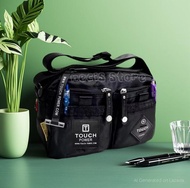 Tas Slempang Pria Touch Power Trendy Ritsleting Tali Elastis Bahan Nilon Warna hitam pekat