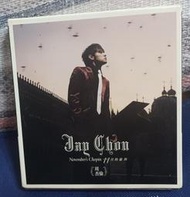 ╭✿㊣ 絕版典藏 二手 正版原盒 周杰倫CD+VCD+月曆卡+外紙盒【11月的蕭邦】夜曲,一路向北...特價 $449 