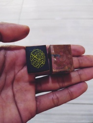 kitab Stambul kecil kertas hitam tinta emas