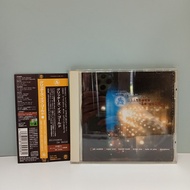 F206-99 CD TERPAKAI [ GLITTERS IS GOLD ] USED CD F206-99