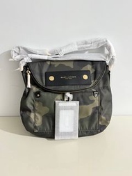 「軍綠迷彩」MARC JACOBS Preppy Natasha Nylon Crossbody