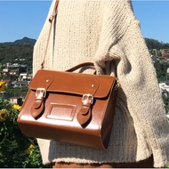 FB2 2022 Korea New Large Shoulder Messenger Bags Women's College British Bag Retro Leather Cambridge