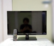 panasonic電視機連遙控 型號TH-24E400H(只有一部淨機及一個遙控）