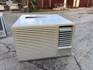 已清洗乾淨 TOSHIBA兩匹冷氣機