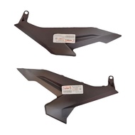 YAMAHA Y15ZR BATTERY COVER MATTE BLACK ORIGINAL HLY COVER BAWAH COVERSET Y15 B17-F1711-10 / B17-F172