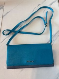 Furla 斜揹長銀包