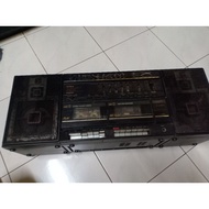 RADIO KASET LAMA BRAND AIWA