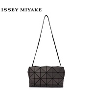 sling bag✧Issey Miyake / Issey Miyake Bag Ladies Shoulder Bag Messenger Bag Female Bag AG452