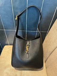 99新 YSL hobo bag  腋下包 水桶包 手袋