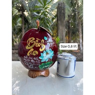 Coconut brewed in a tea pot to keep calligraphy hot, size 0.8 liters