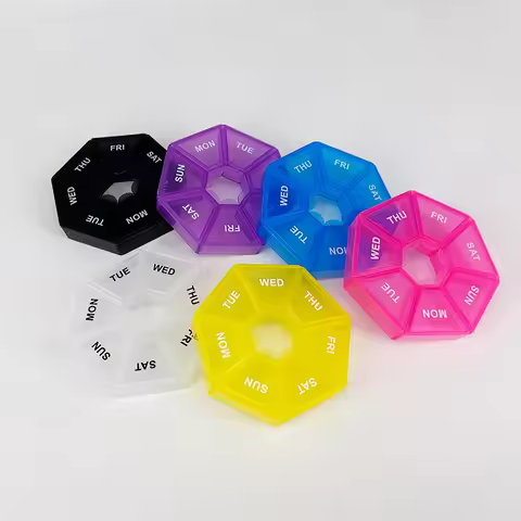 1PcsA week 7 corners pill box Round 7 boxes for one week small pill box mini 7 days portable points 