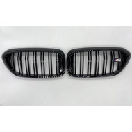BMW G30 M5 Double Fin Front Grill Gloss Black BMW G30 5 Series Double Pin Kidney Grille Gloss Black