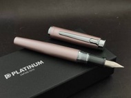 日本Platinum Procyon 墨水筆 磨砂粉紅及磨砂黑 可刻名
