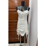 2hand dress.