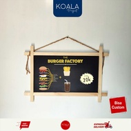 BLACKBOARD 30X50 FRAME PLUS 5 CM - KOALA PROJECT