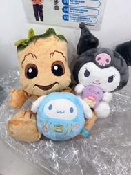 ‼️‼️請睇到最底不要問‼️‼️ 2025 sanrio蛇年kuromi公仔 26cm、蛇年達摩玉桂狗公仔掛飾 達摩肉桂狗公仔 13cm  炒價$300+ 迪士尼絕版、大腳版系列marvel bb g