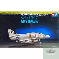 Tamiya 1/72 Douglas A-4E/F Skyhawk No.60729 Fighter Aircraft Model Assembled