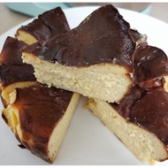 8 Keto Flourless Basque Burnt Cheesecake | Net carbs 2.85g