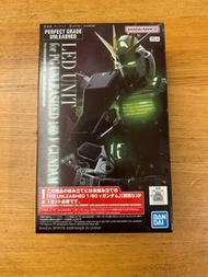 高達模型 PGU nu gundam led rx-93 日版