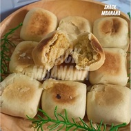 Typical Tegal Latopia contains 10 / souvenirs / typical food / snacks / Mbana snacks