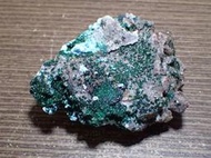貝石之戀~翠銅礦.藍矽銅礦(多面都有晶體) J 022105