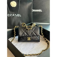 *** Original Order CH ANEL 2023 Early Spring New Style 22 B Flap Pillow Bag Lazy Fashion CeilingThe 