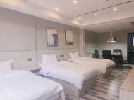 Huilong Hotel