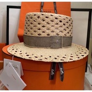 Hermes *2022 Eleonora*拉菲草編織帽（🙋全新美品；加贈絲巾腕帶，可繫在帽子！如圖3！）