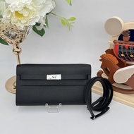 Kelly to go Epsom CK89 黑銀