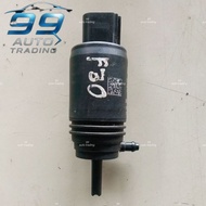 BMW F30 WIPER TANK MOTOR USED