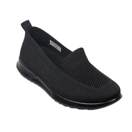 Kiki Regina KG24-5522 Women Casual Shoes In Maroon And Black , Sizes 36-41