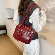 2024 New Love Bow Niche Design Underarm Tote Bag Retro Texture All-match Glossy Handbag Women Commut