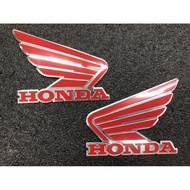 HONDA 10.8cm Left Right Red Aluminum Alloy Waterproof Sticker LOGO Three-Dimensional Styling Decorat