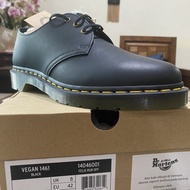 sepatu dr. martens Vegan 1461 (size EU 42)