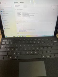 Microsoft Surface Pro 7+  i5 1135G7  2.4GHz ,8GB ram, 256GB  ssd 12.3 inch  2K Touch Screen Win11 pr