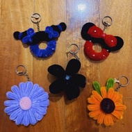 FUZZY WIRE HANDMADE KEYCHAIN