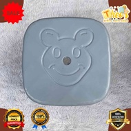 Bear Minimalist Plastic Chair/ Plastic Upuan/Bangkito