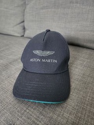 Aston Martin DBX cap