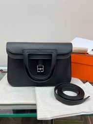 (Sold) Hermes Halzan 25 / Noir / Black 黑色 銀扣 手袋