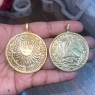 Peso Sagrado Agila Medallion with Prayer