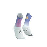 COMPRESSPORT ถุงเท้าปั่น  ข้อยาว Pro Racing Socks v4.0 Bike 360° print L2 - Ironman 2025 LIMITED EDI