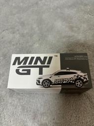 Mini GT 1/64 Lamborghini Urus 2022 Macau 591