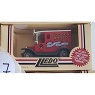 LLEDO 1934 FORD MODEL A VAN GOLDEN SHRED C6210