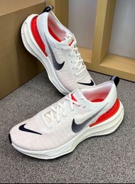 Nike Invincible 3 跑步鞋